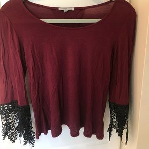 Cute flowy shirt